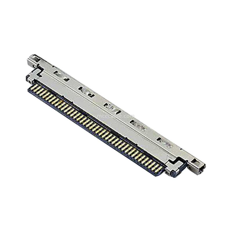 20679-030T-01 Microcable coaxial con inclinación de 0,4 mm Conector microcoaxial de apareamiento horizontal
