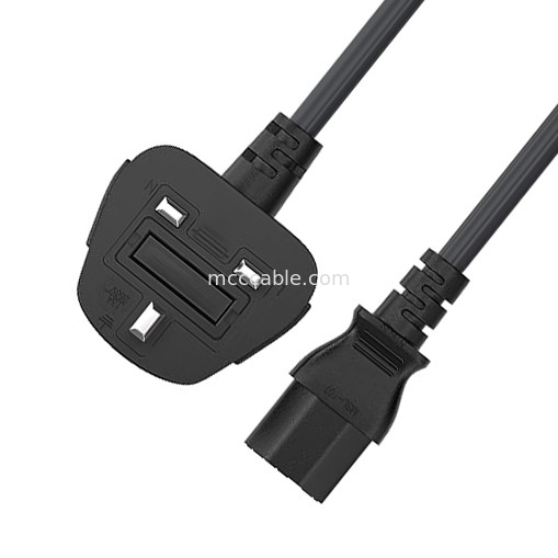 C13 a Uk Conector de cable de alimentación Bs1363 18awg 250v longitud Adecuado para la mayoría de las computadoras, impresoras y otros dispositivos OEM / ODM