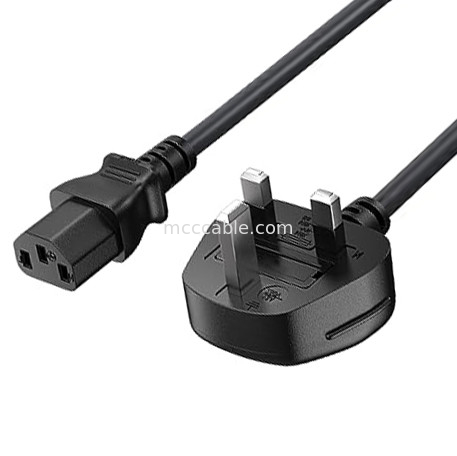 C13 a Uk Conector de cable de alimentación Bs1363 18awg 250v longitud Adecuado para la mayoría de las computadoras, impresoras y otros dispositivos OEM / ODM