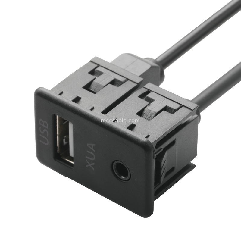 Estéreo masculino AUX. de Jack 3.5m m del cable de extensión de ISOBUS para el cable del zócalo de O Jack USB