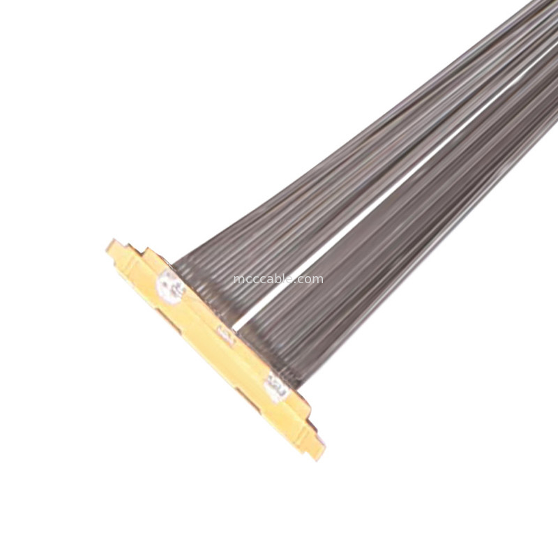 20531 50P Conector de ángulo recto de 0,25 mm con cable coaxial micro de apareamiento vertical 20531-050t-02