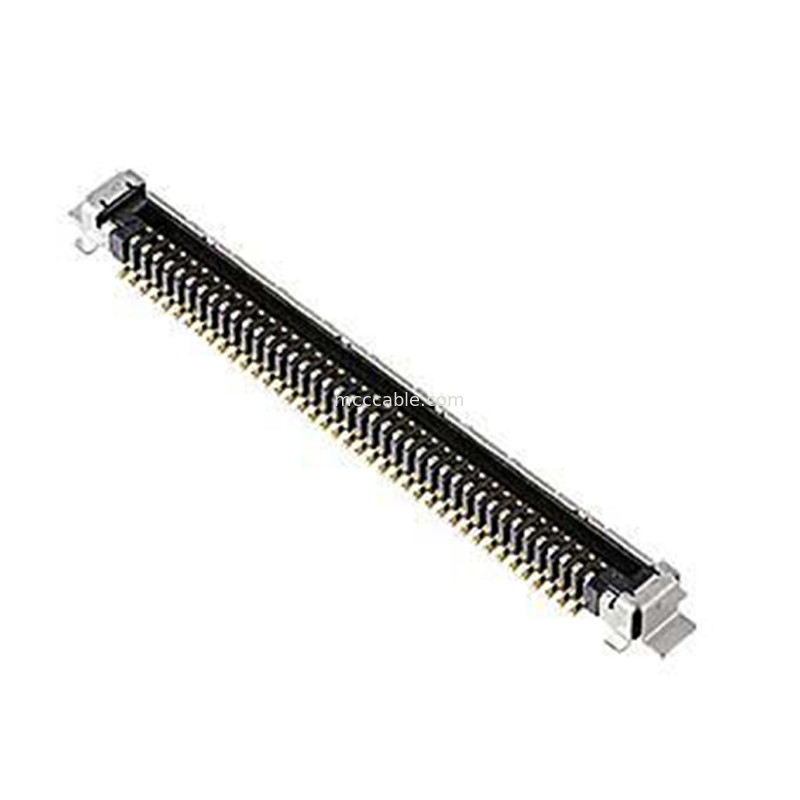 40P 20437 20438-040T-01 2496-040 20439-040E-01 Micro conector de cable coaxial con conector de tipo de apareamiento vertical