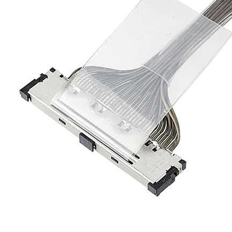 40P 20437 20438-040T-01 2496-040 20439-040E-01 Micro conector de cable coaxial con conector de tipo de apareamiento vertical