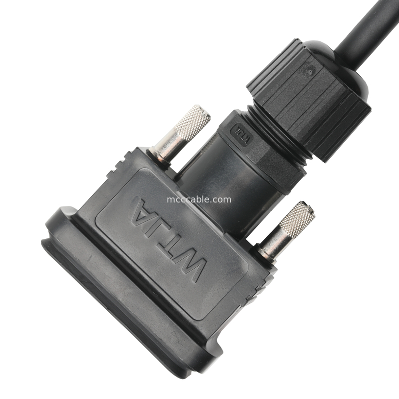 El conjunto de cable LVDS de ROHS HDB-26BMMA-SL7001 masculino a HDB-26BFFA-SL7001 femenino longitud personalizar OEM / ODM