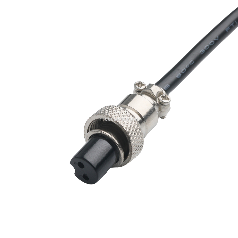 Conector CLEAR PVC 30P D-SUB FEMALE a GX12 M12-2P Conectores de ensamblaje de cables personalizados OEM / ODM