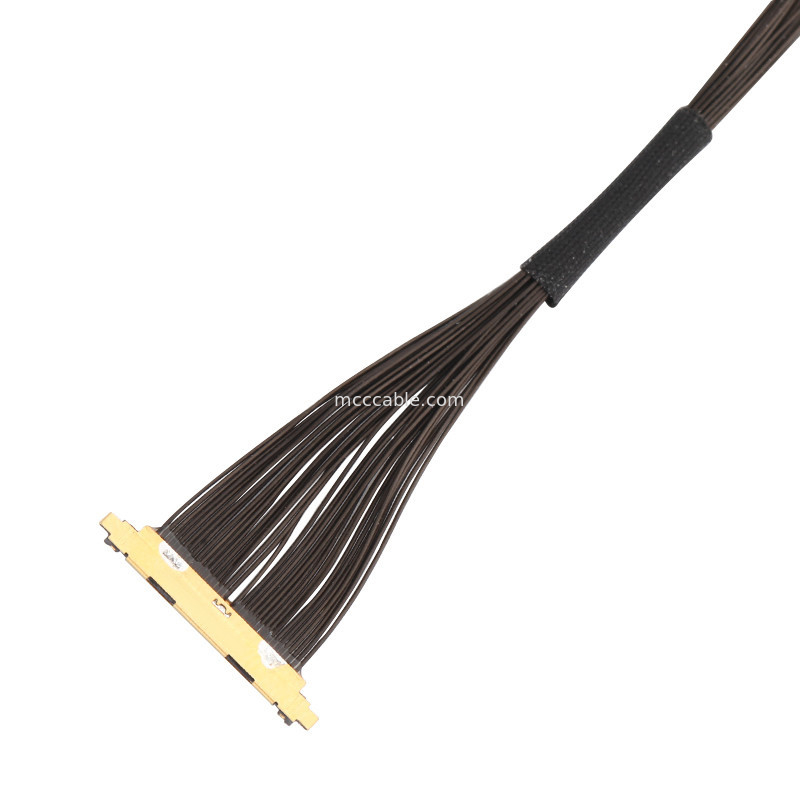 Cables de microcoaxiales de la serie 30P 20531-034T-02 a 20531-034T-02 con anchura de 0,25 mm