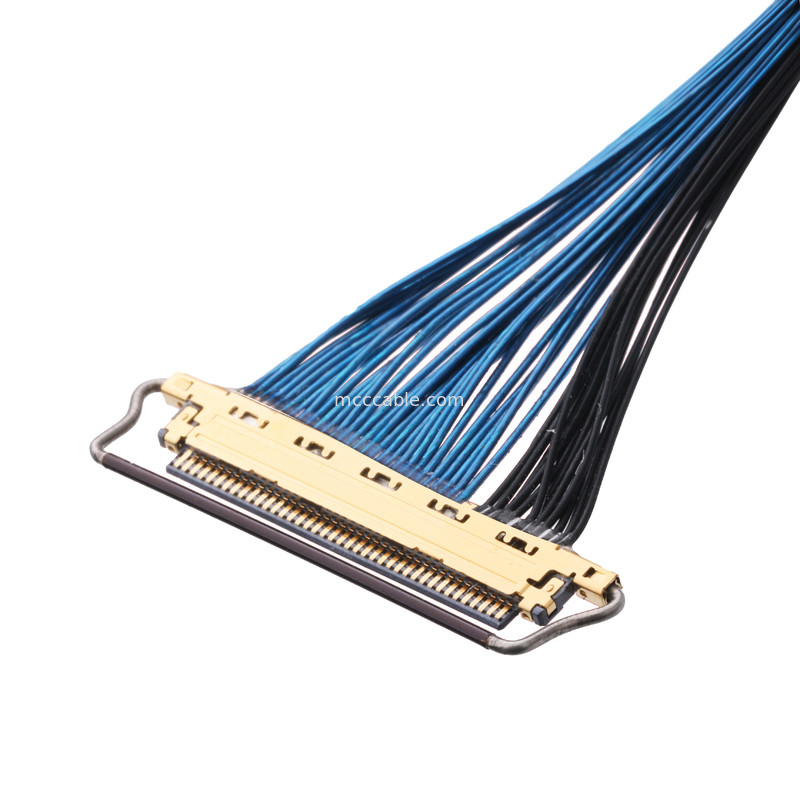 20633-250T-01S 50P 0,4 mm de inclinación Tipo de apareamiento horizontal Conector microcoaxial con bloqueo mecánico
