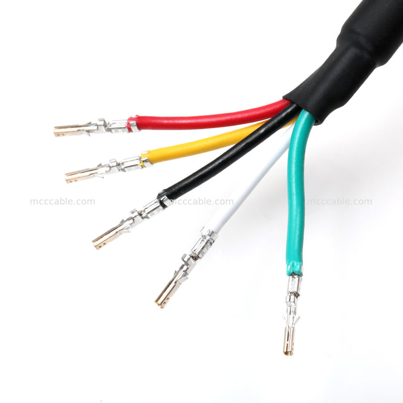 Ensamblaje de cable de alimentación blindado personalizado con terminales de corte de 4 núcleos 18AWG