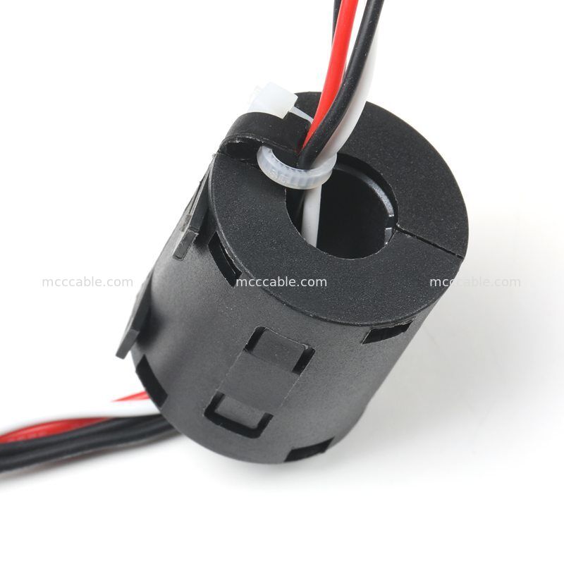Arnés de cableado de condensador filtrado EMI personalizado con núcleo de ferrita y terminales de 6,3 mm