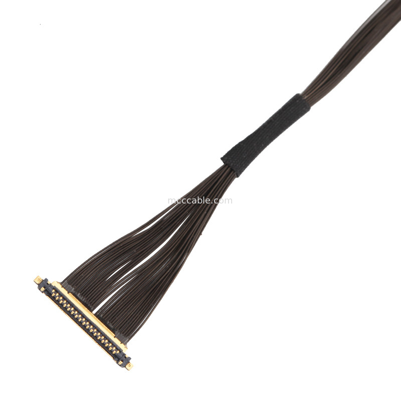 Cables de microcoaxiales de la serie 30P 20531-034T-02 a 20531-034T-02 con anchura de 0,25 mm